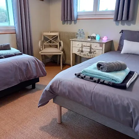 D'hotes Coursaint-pierre فندق مبيت وإفطار 3*